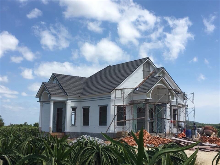 Thi công tấm lợp Bitum